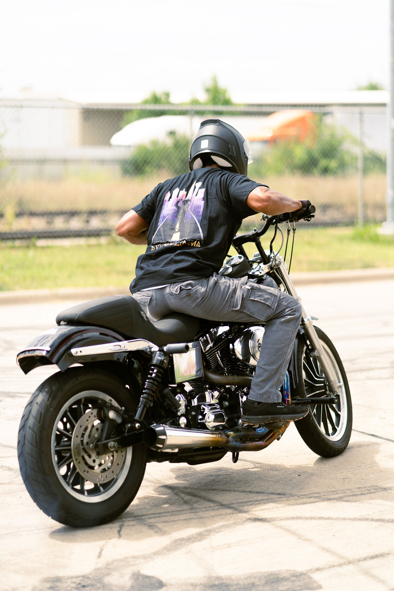 Suamy Skyline Wheelie